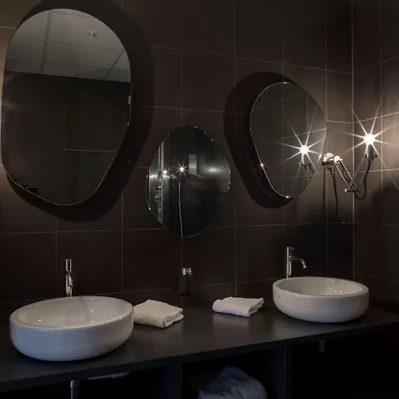 Отель Fredriksten 4*