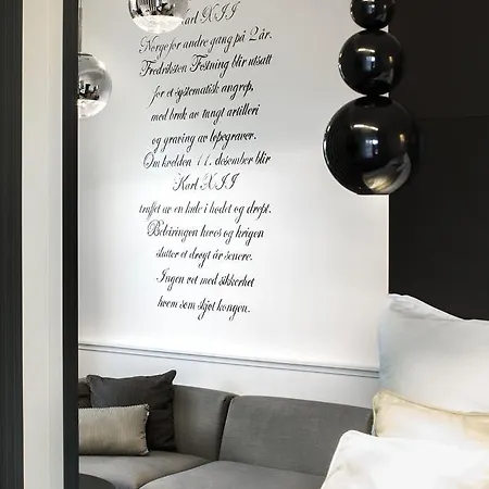 Fredriksten Hotel 4*
